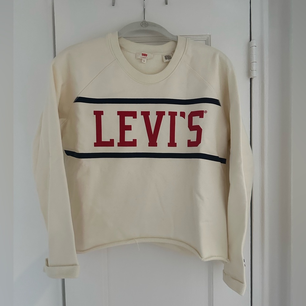 Levi’s Cream Pullover Medium